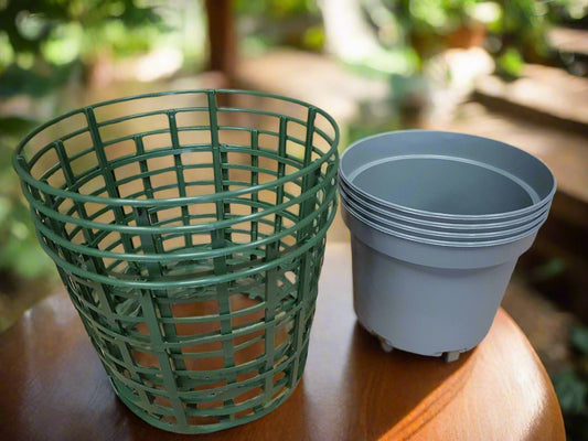 4 Plant Supports and 4 Pots, 17cm diameter - Dibleys