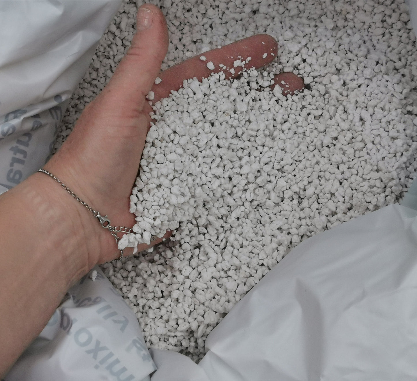 Perlite 10 Litre, Growing Medium, Hydroponics - Dibleys