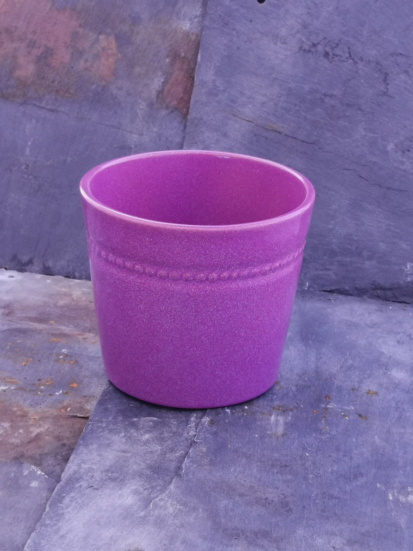 Stylish Ceramic Cache/Cover pots - Viola - 11cm
