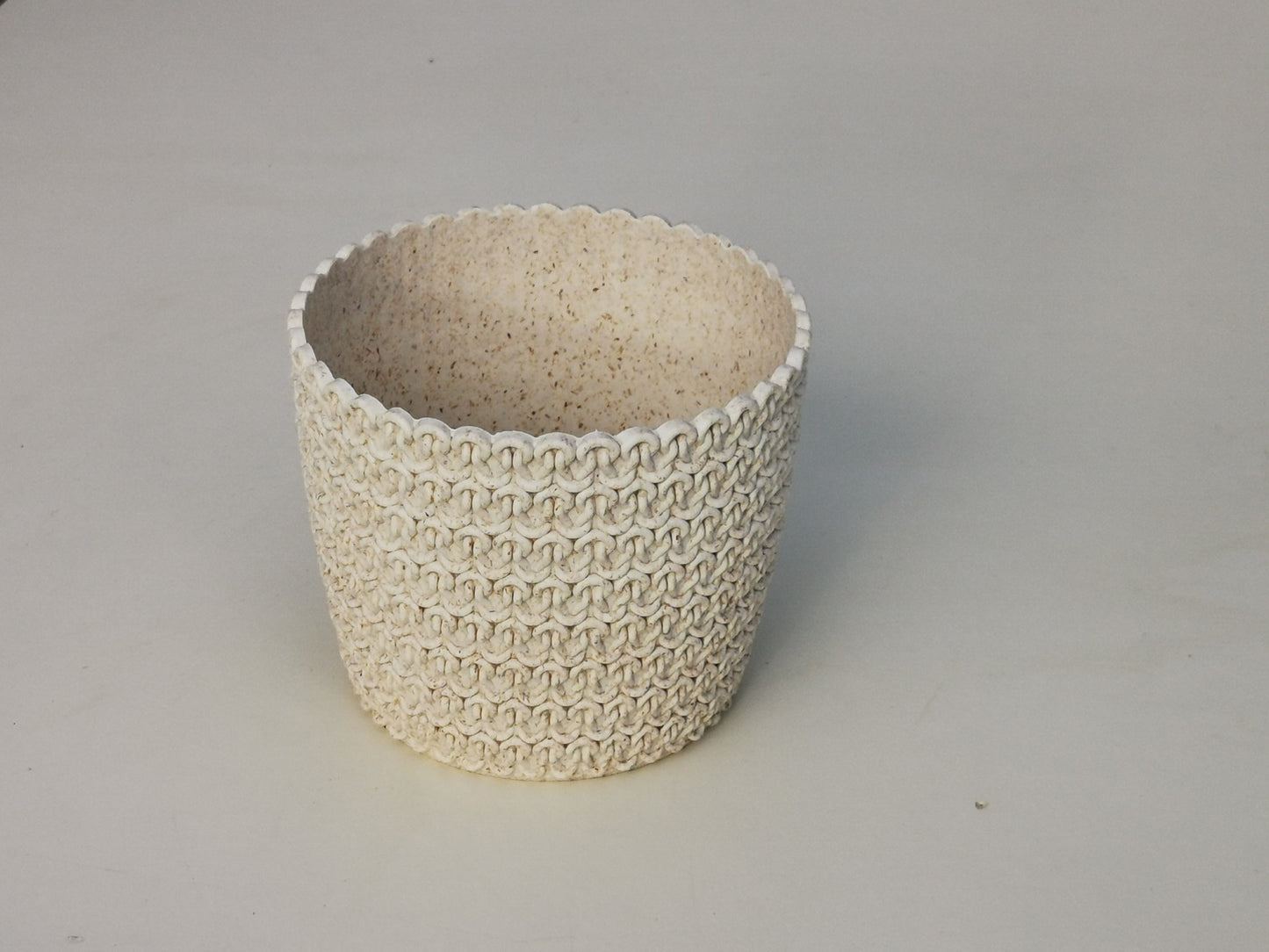 Eco Oyster planter/Cover pots - 11cm